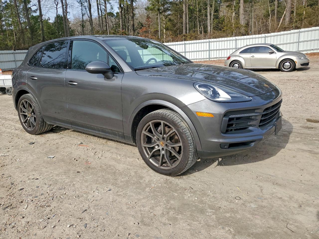 2019 PORSCHE CAYENNE photo 4