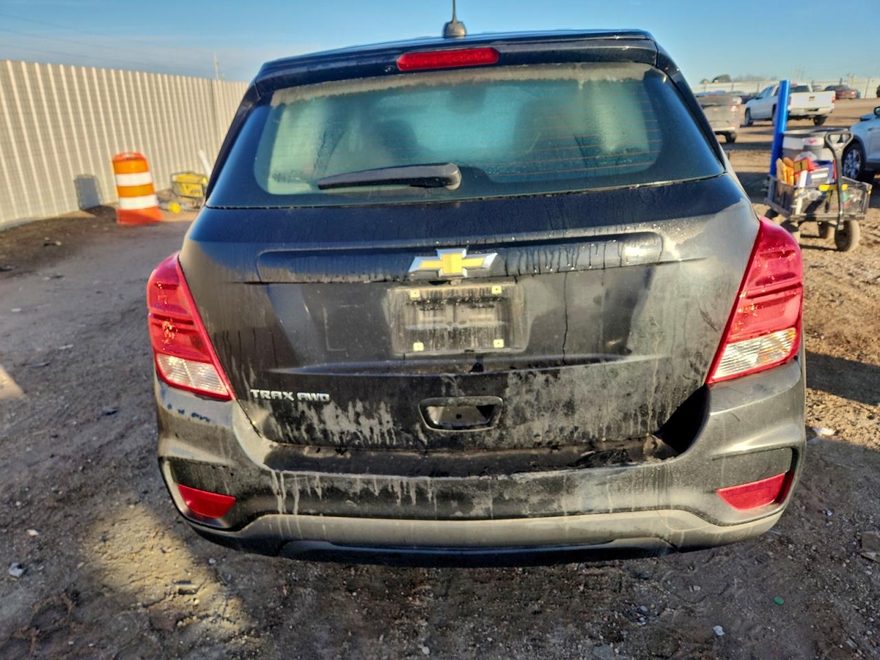 2019 CHEVROLET TRAX LS photo 6