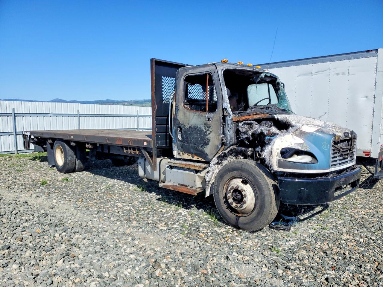 2013 FREIGHTLINER M2