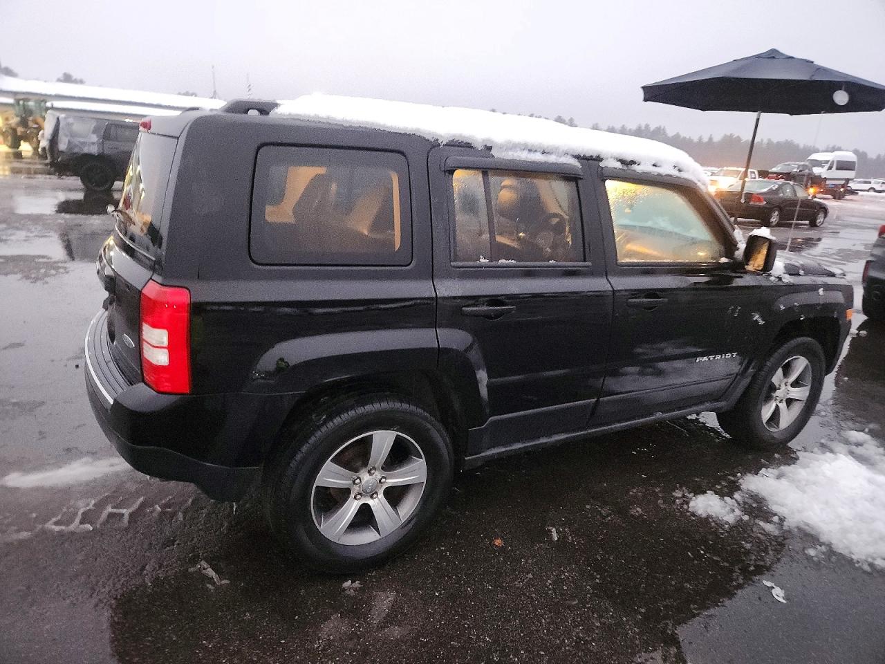 2017 JEEP PATRIOT LATITUDE photo 3