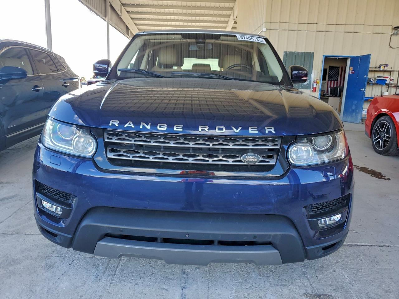 2016 LAND ROVER RANGE ROVER SPORT SE photo 5