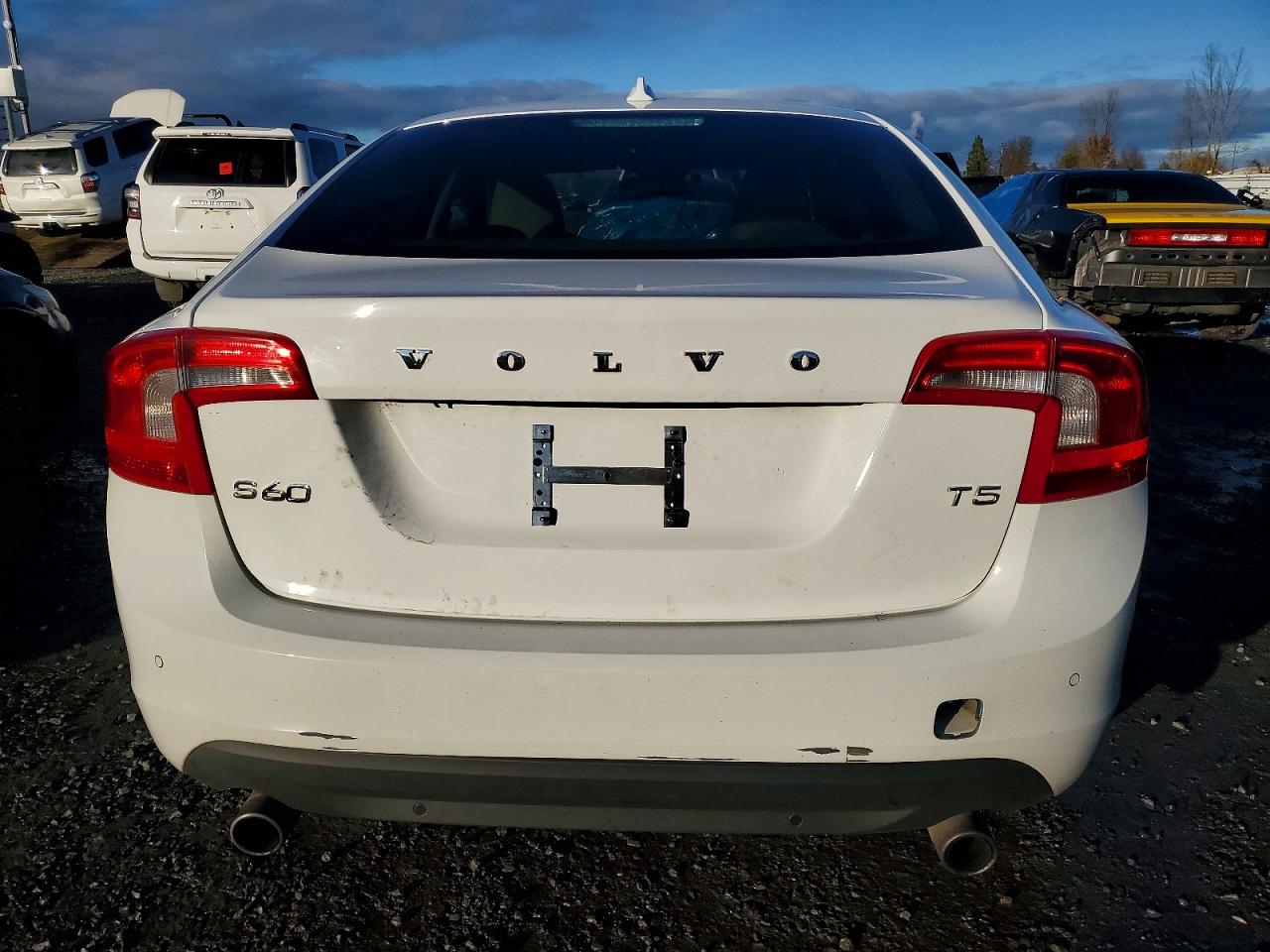2013 VOLVO S60 T5 photo 6