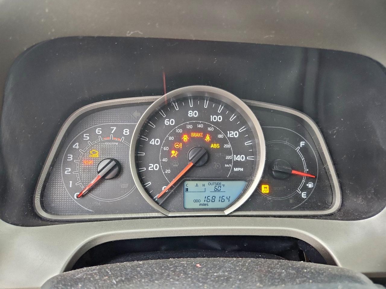 2014 TOYOTA RAV4 XLE photo 9