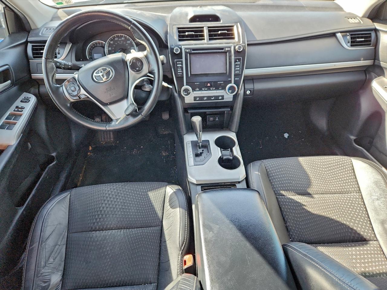 2012 TOYOTA CAMRY BASE photo 15