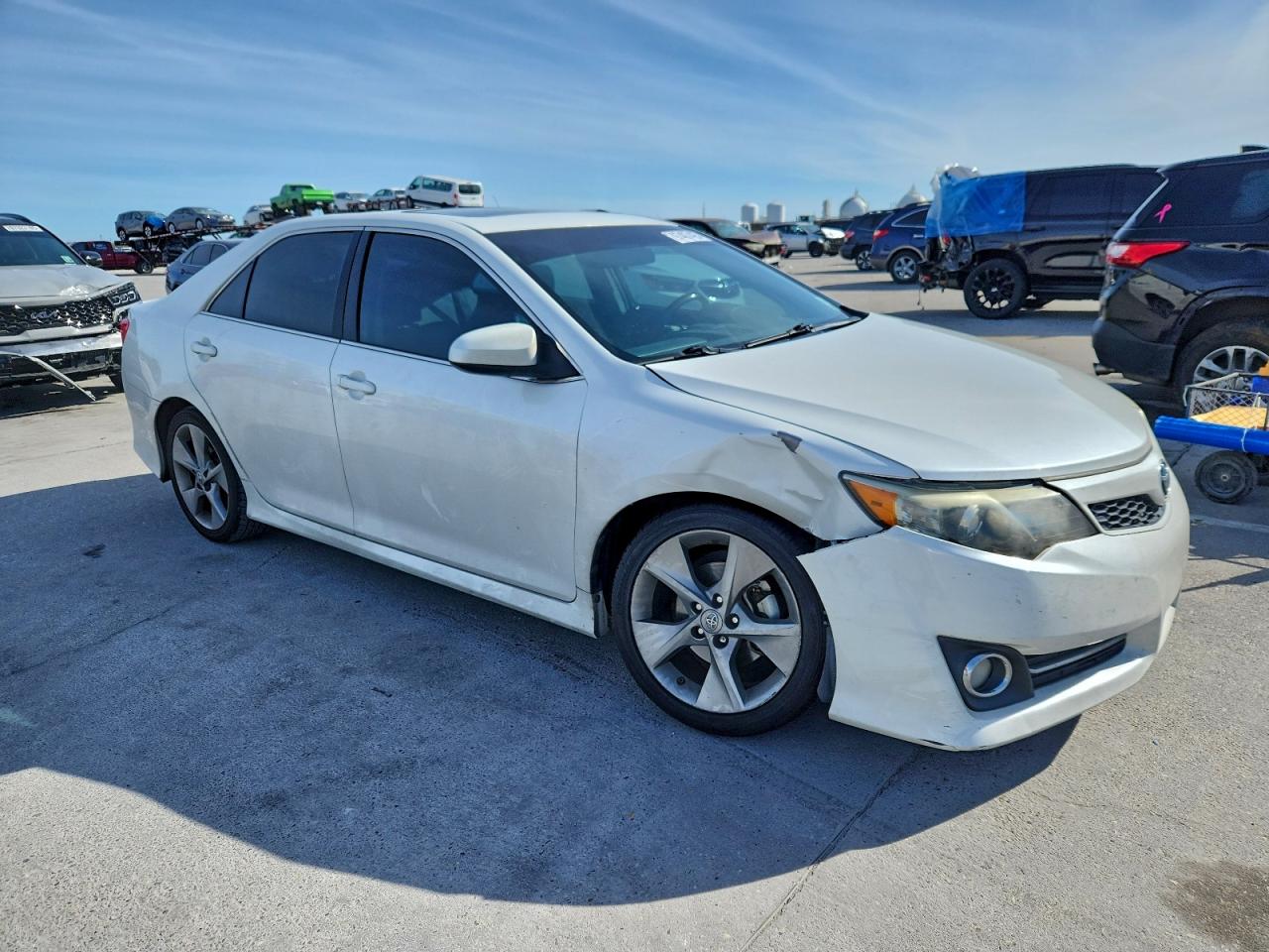 2012 TOYOTA CAMRY BASE photo 7