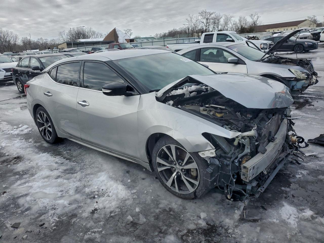 2017 NISSAN MAXIMA 3.5S photo 4