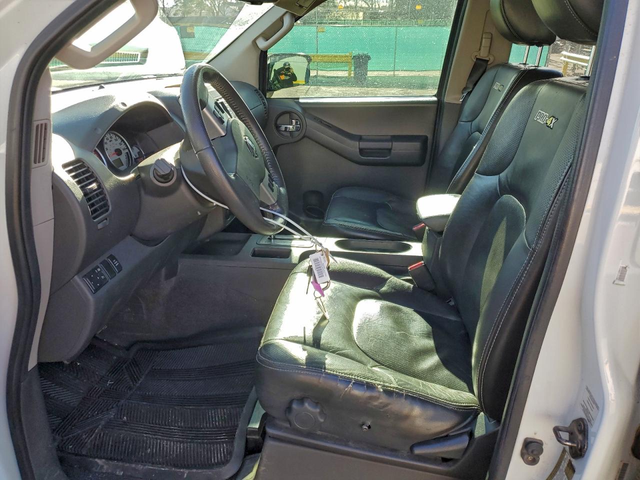 2014 NISSAN XTERRA X photo 7