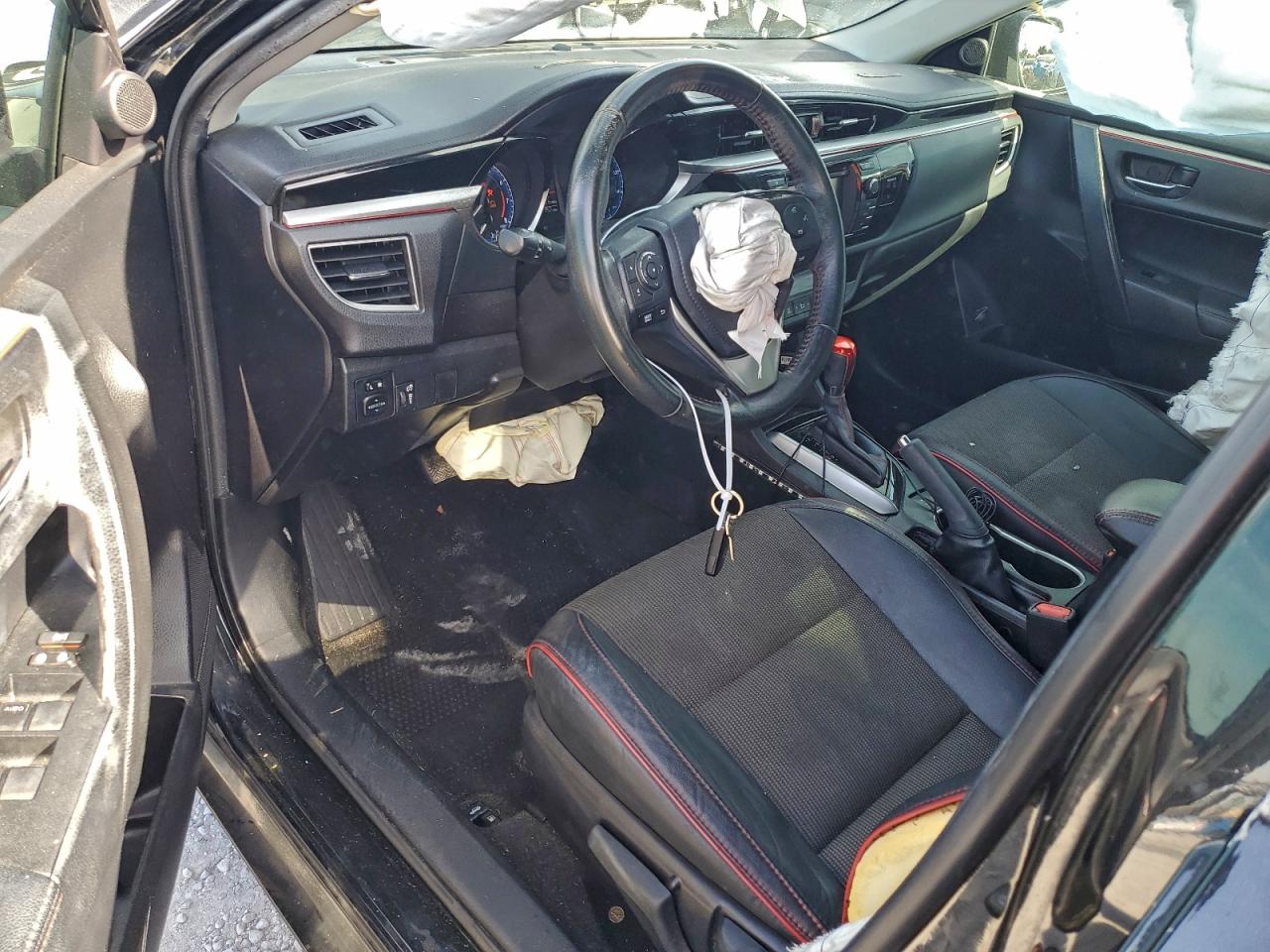 2016 TOYOTA COROLLA L photo 8