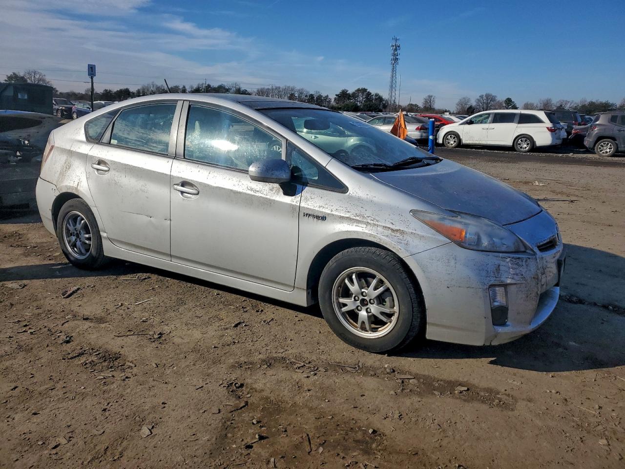 2011 TOYOTA PRIUS photo 4