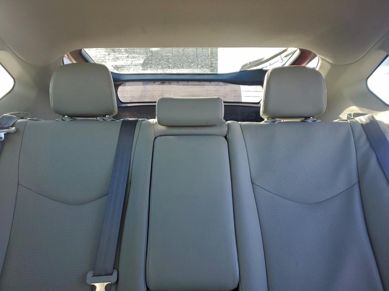 2011 TOYOTA PRIUS photo 10