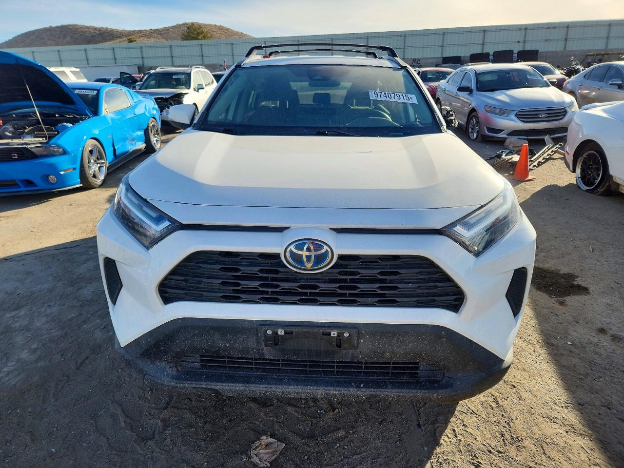 2024 TOYOTA RAV4 XLE photo 5