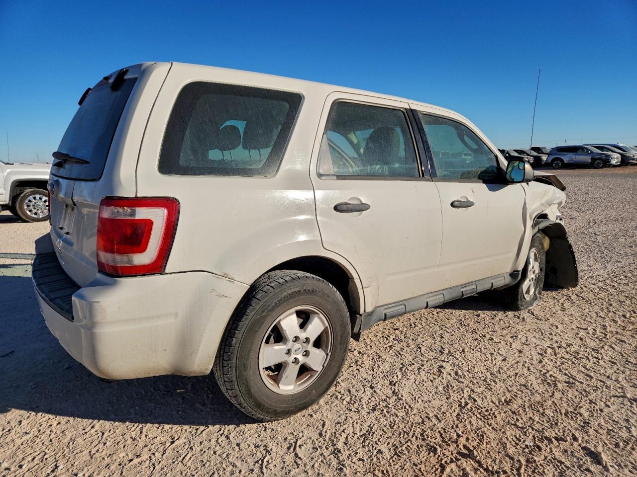 2012 FORD ESCAPE XLS photo 3