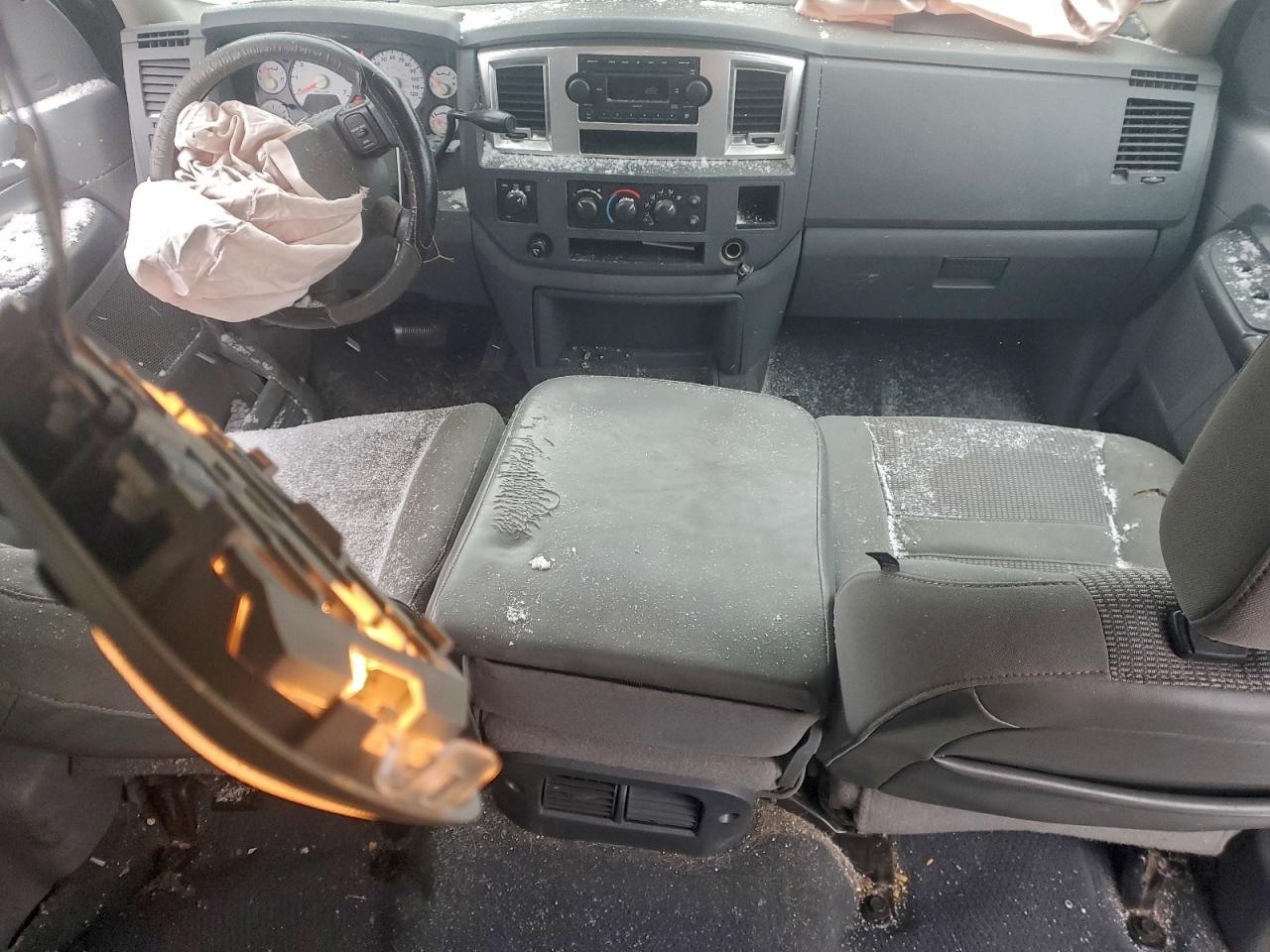 2007 DODGE RAM 1500 photo 8