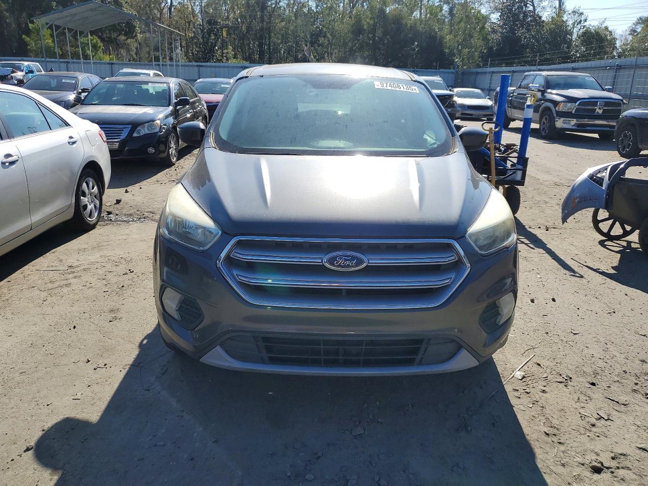 2017 FORD ESCAPE SE photo 5