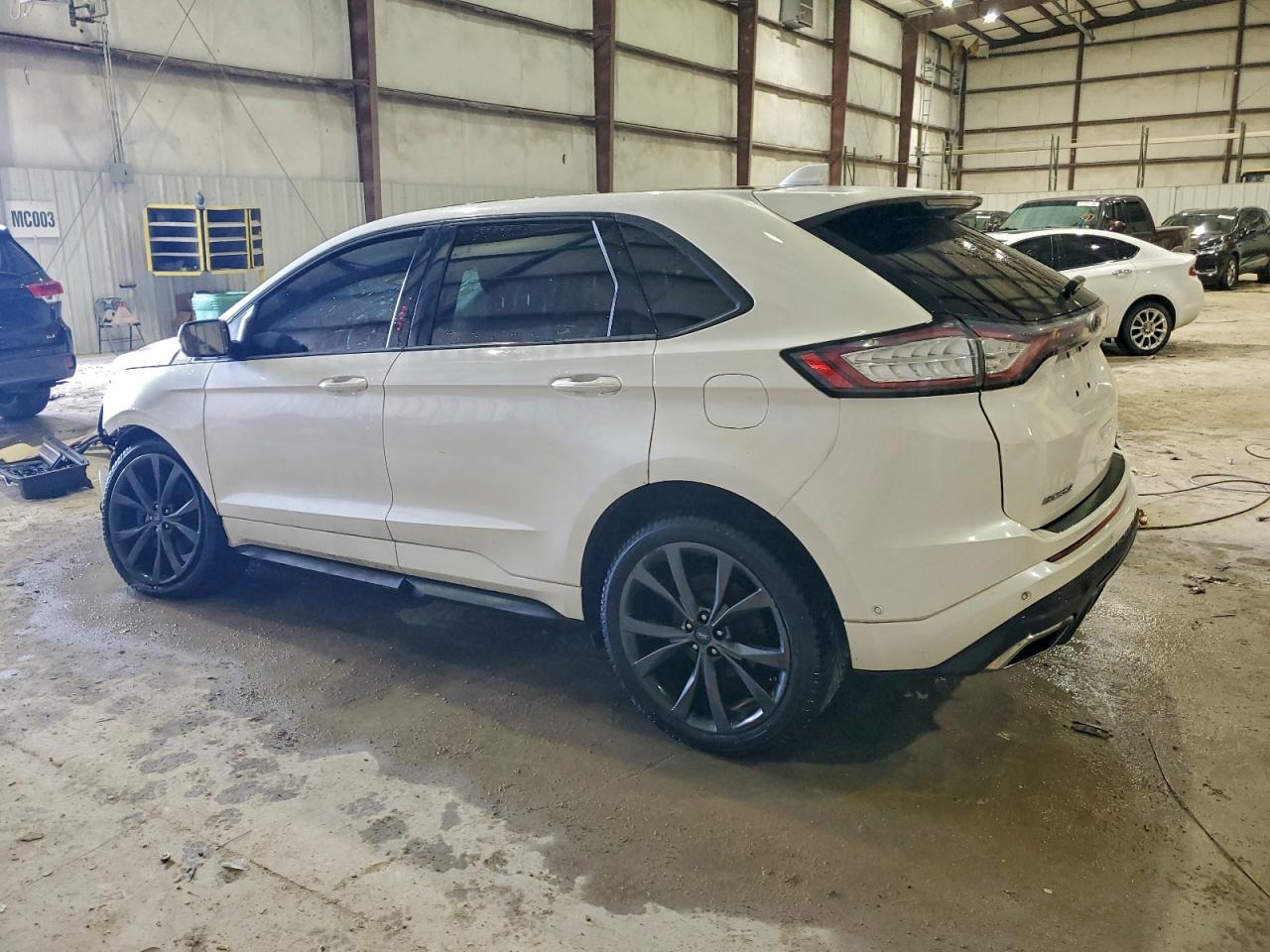 2015 FORD EDGE SPORT photo 2