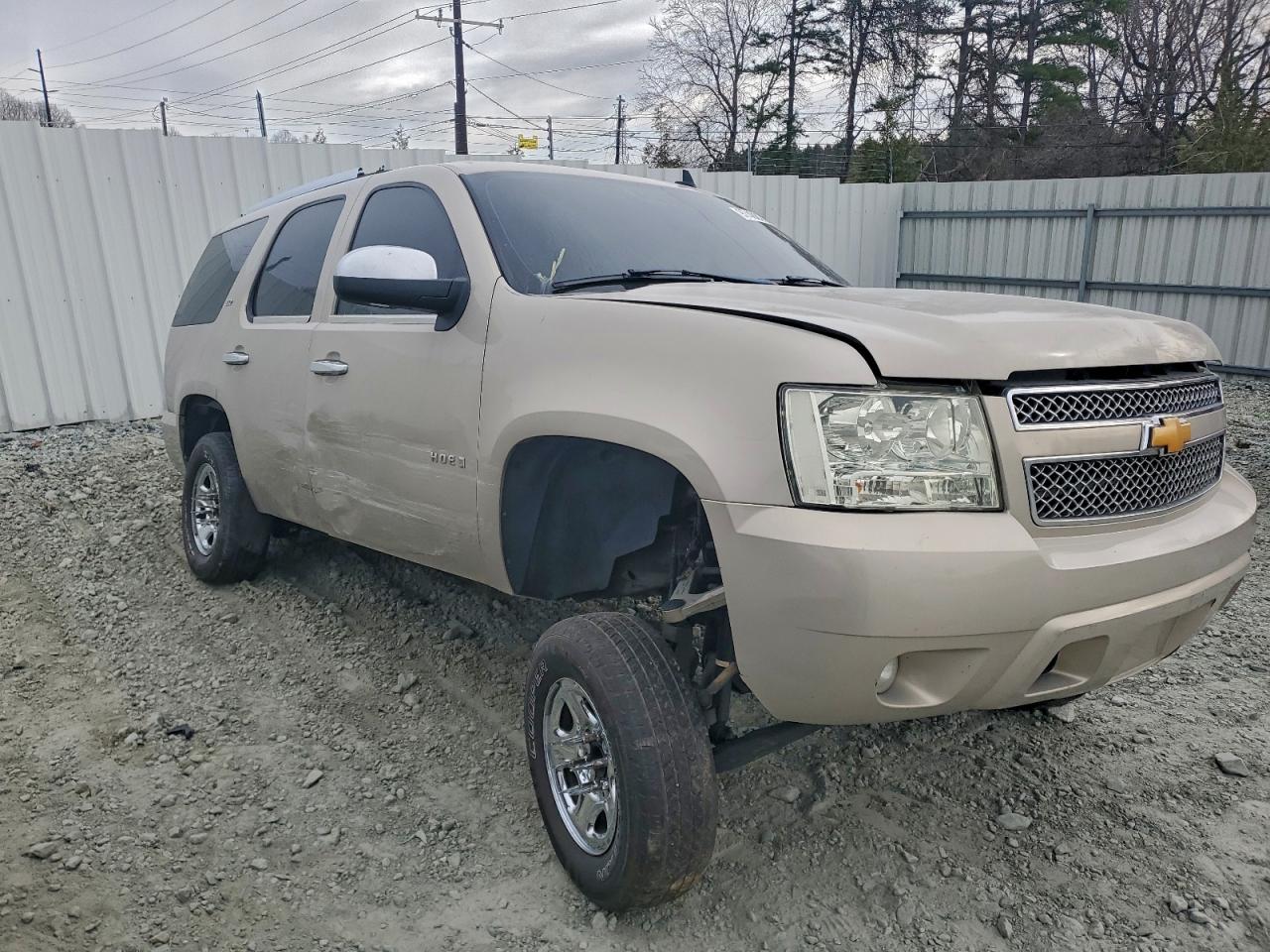 2007 CHEVROLET TAHOE C1500 photo 4