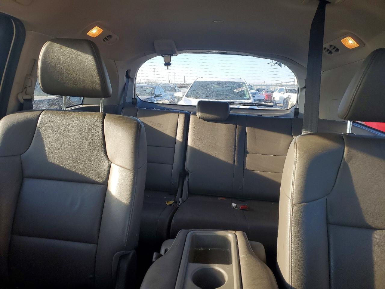 2014 HONDA ODYSSEY EXL photo 10