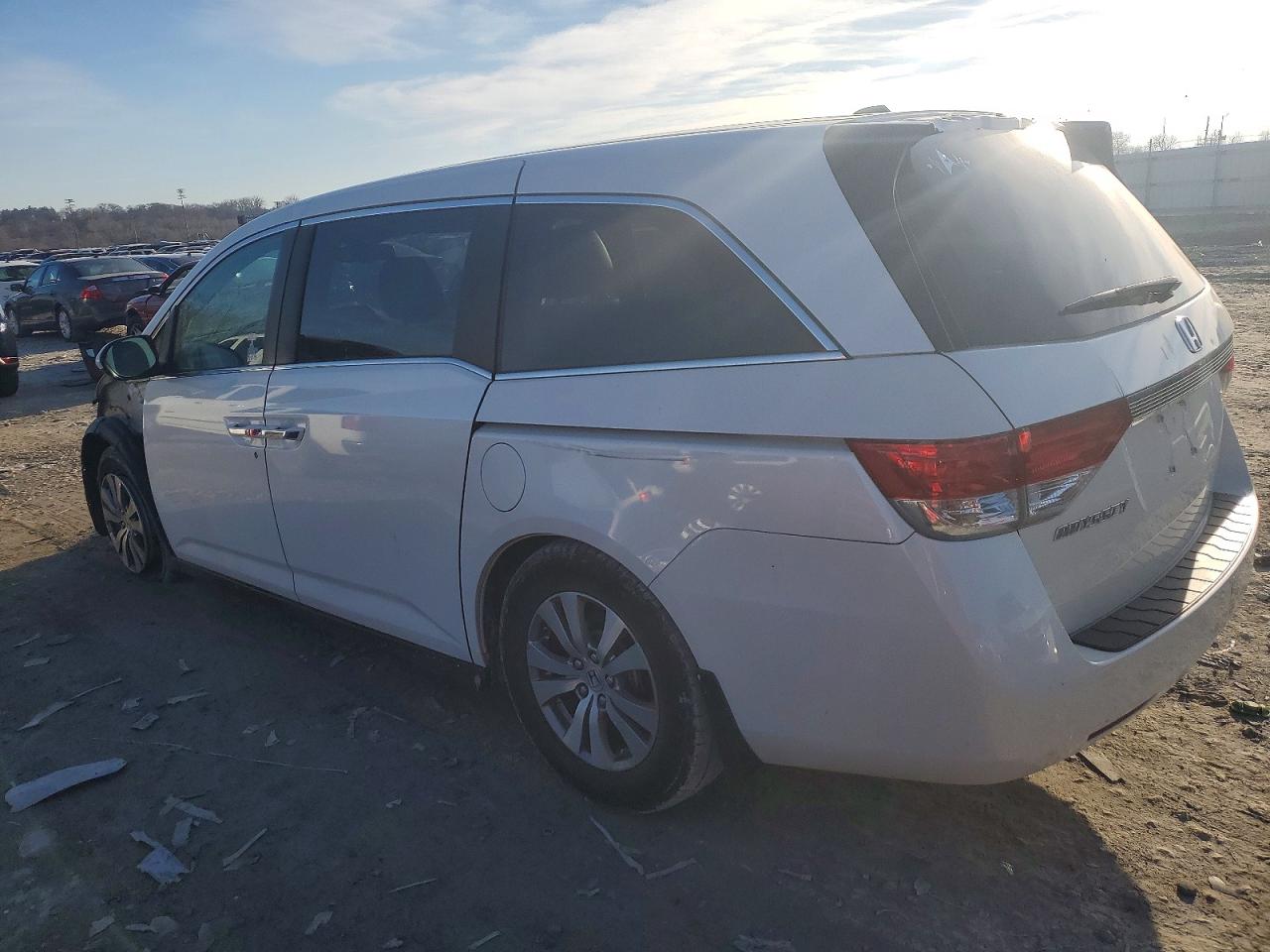 2014 HONDA ODYSSEY EXL photo 2