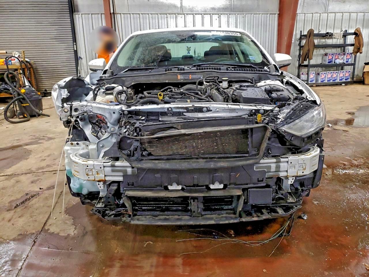 2020 FORD FUSION SE photo 5