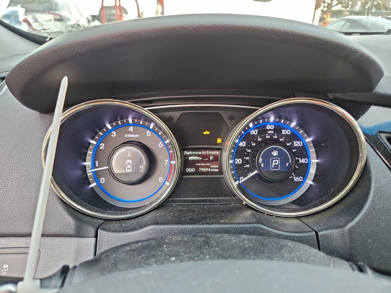 2013 HYUNDAI SONATA SE photo 9