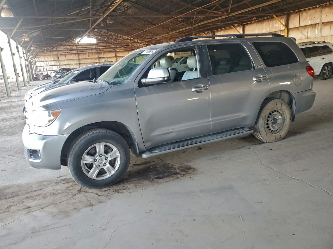 2010 TOYOTA SEQUOIA