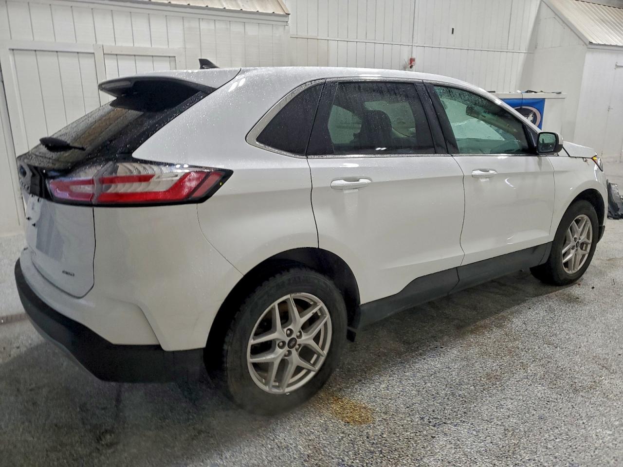 2024 FORD EDGE SEL photo 3