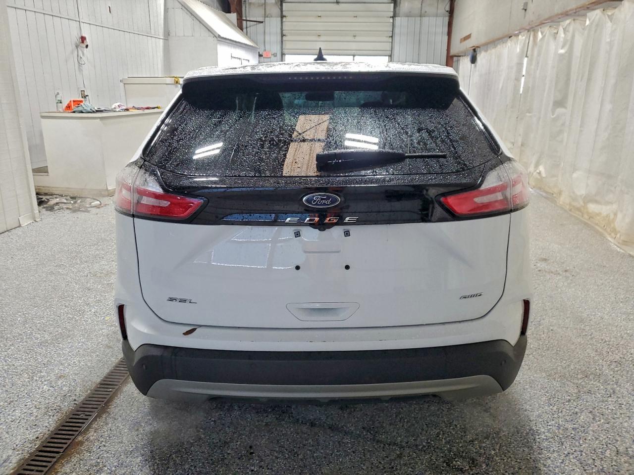 2024 FORD EDGE SEL photo 6