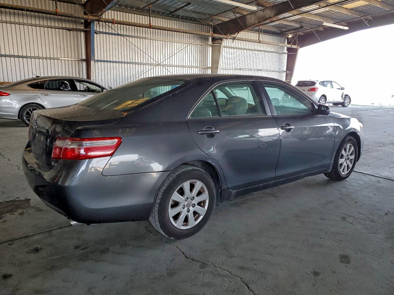 2007 TOYOTA CAMRY LE photo 3