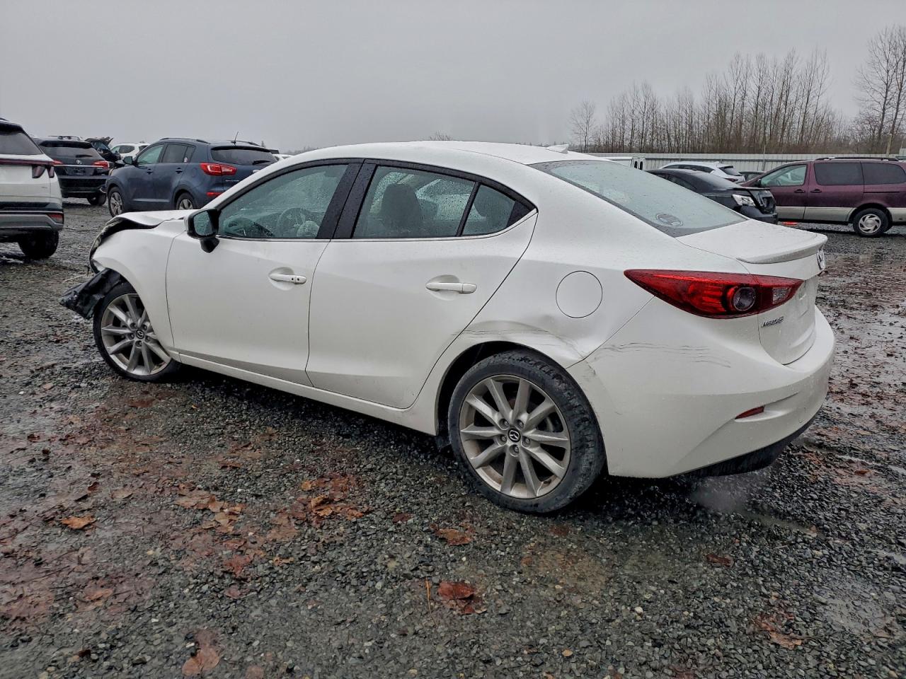 2017 MAZDA 3 GRAND TOURING photo 2