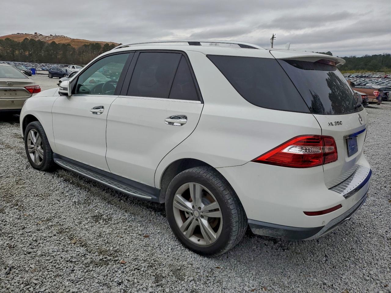 2015 MERCEDES-BENZ ML 350 4MATIC photo 2