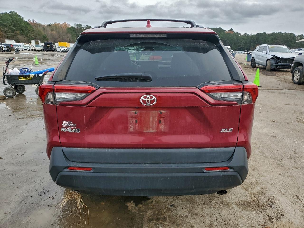 2021 TOYOTA RAV4 XLE PREMIUM photo 6