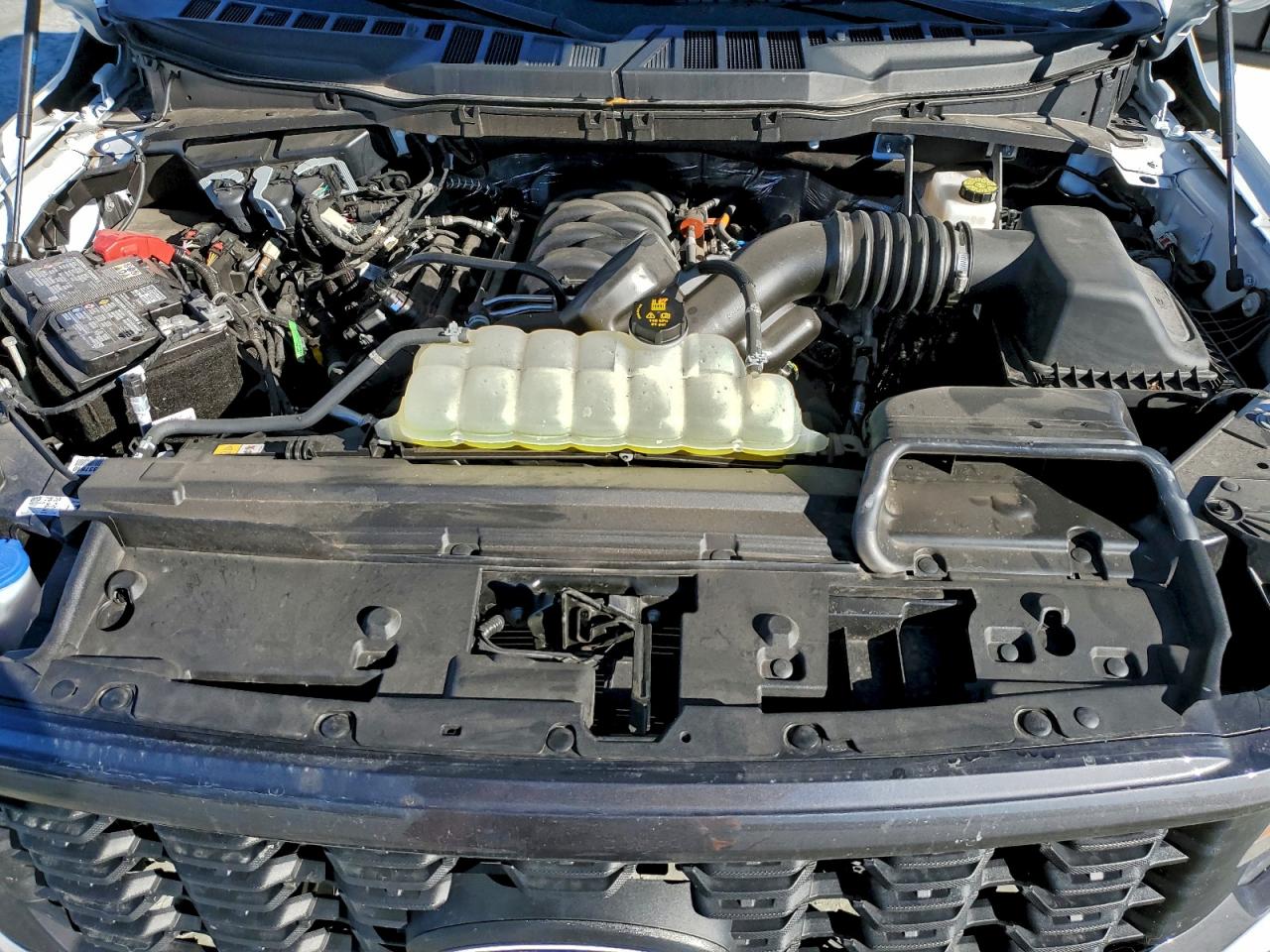 2025 FORD F150 STX photo 21