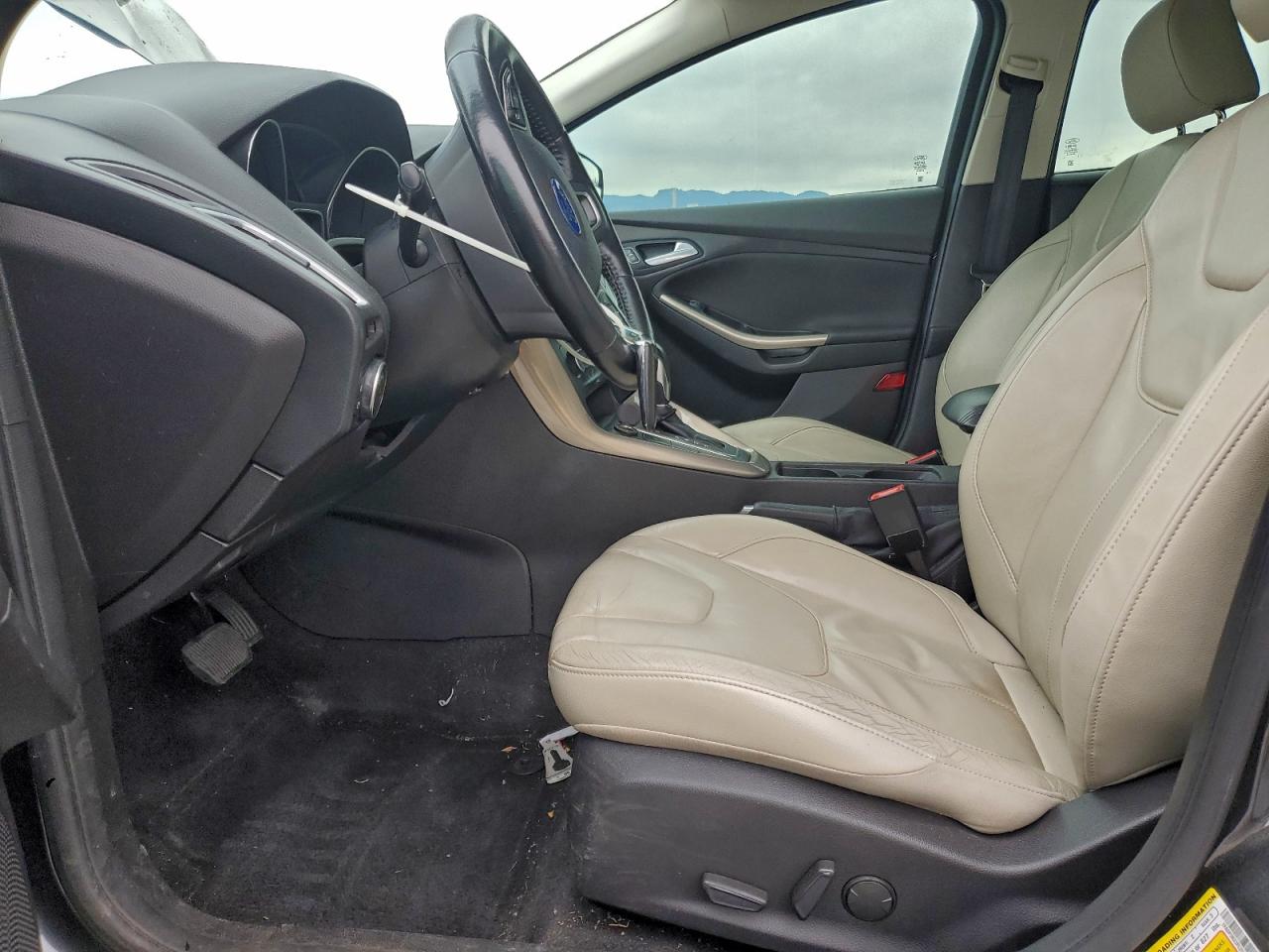 2015 FORD FOCUS TITANIUM photo 13