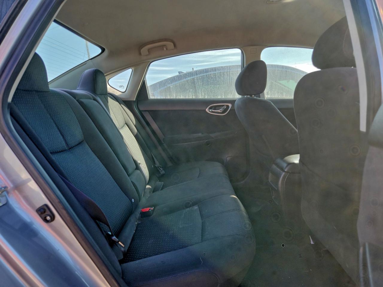 2014 NISSAN SENTRA S photo 10