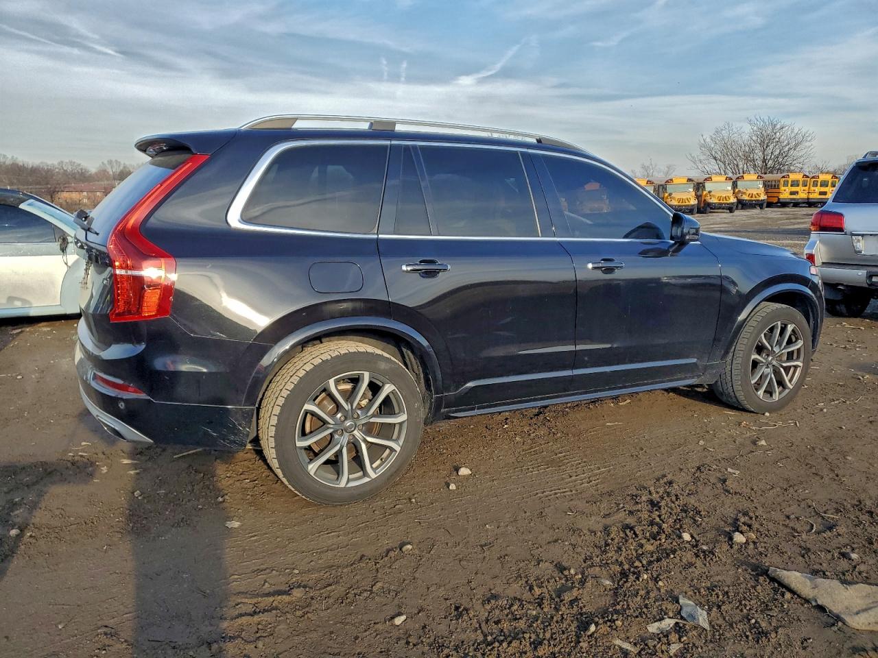 2016 VOLVO XC90 T6 photo 3