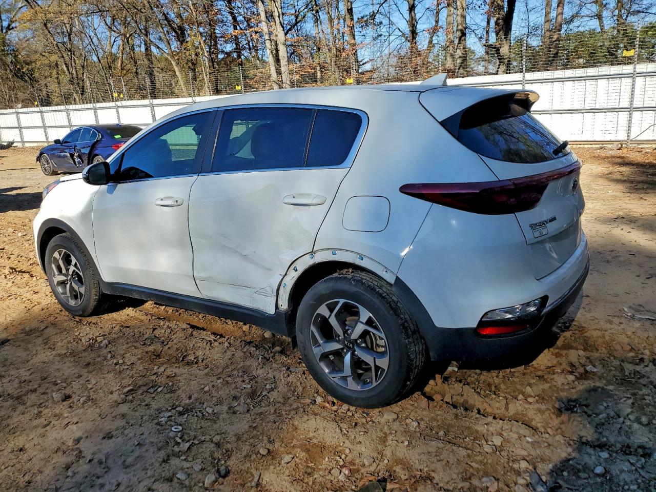 2020 KIA SPORTAGE LX photo 2