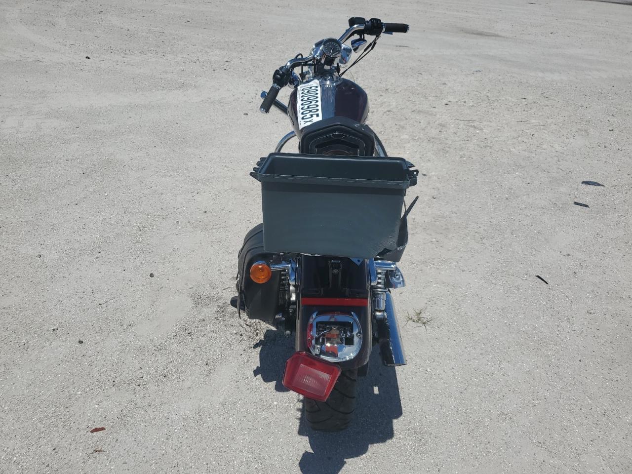 2007 HARLEY-DAVIDSON XL1200 C photo 4