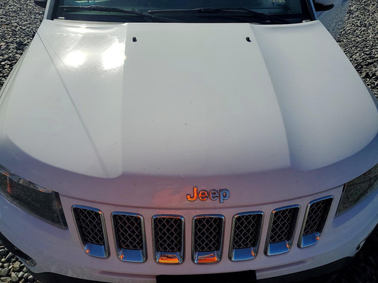 2017 JEEP COMPASS LATITUDE photo 12