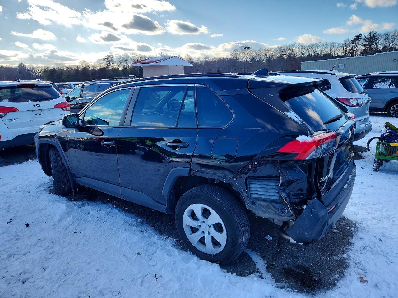 2019 TOYOTA RAV4 LE photo 2