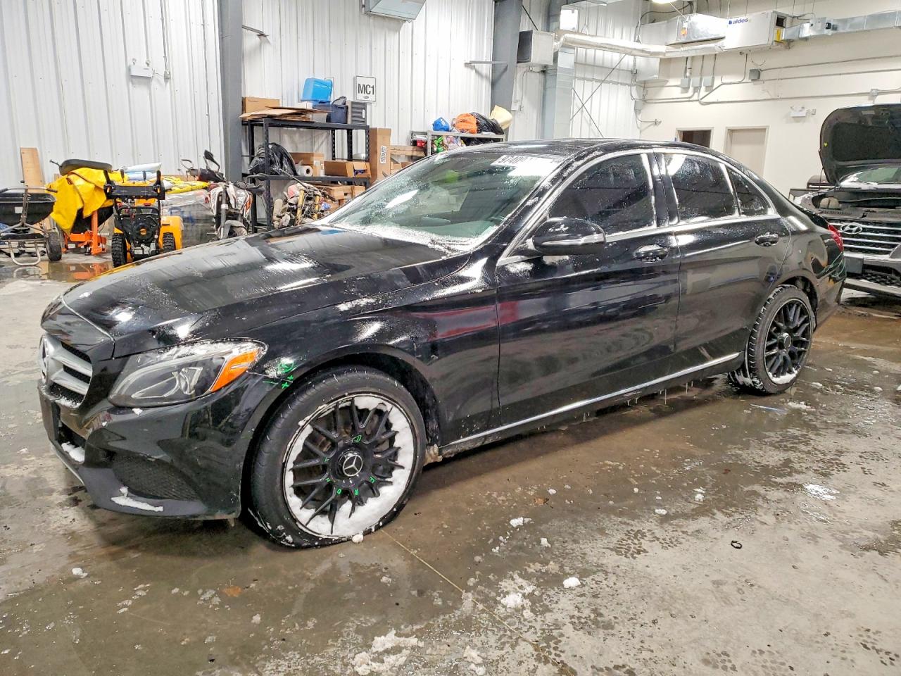 2015 MERCEDES-BENZ C