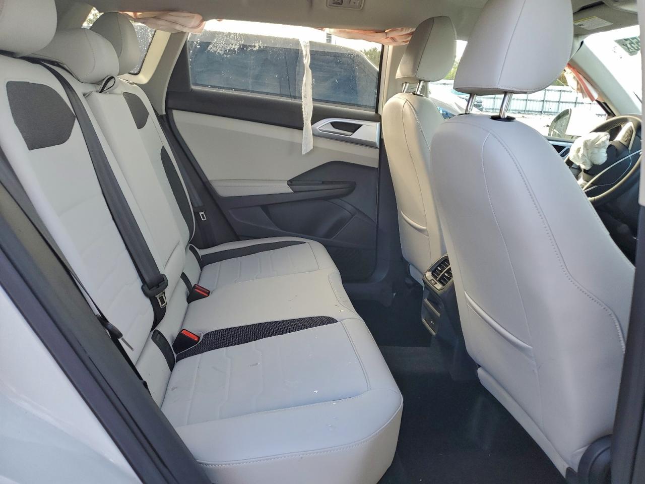 2025 VOLKSWAGEN TAOS SE photo 11