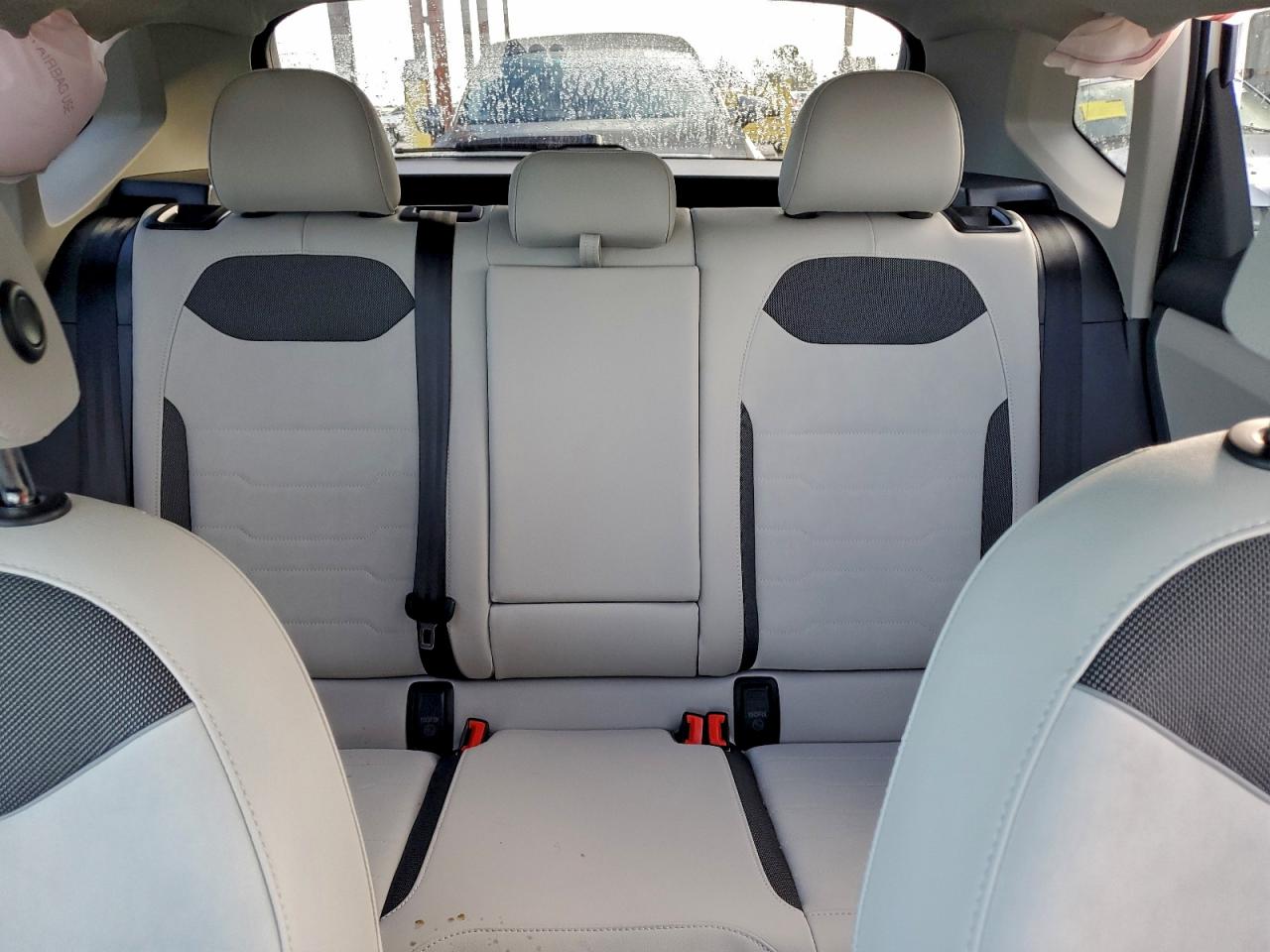 2025 VOLKSWAGEN TAOS SE photo 10