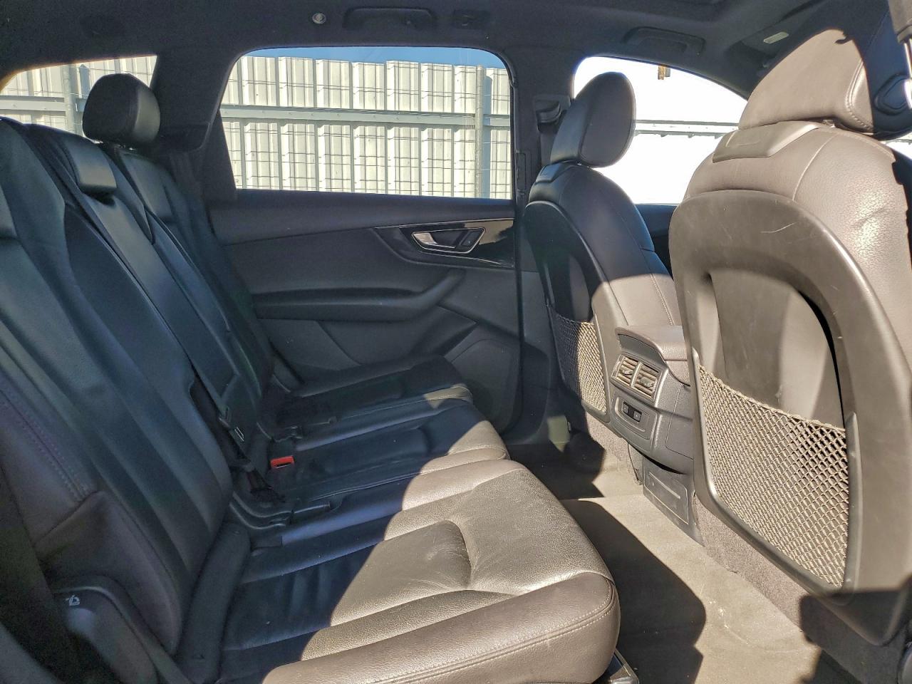 2017 AUDI Q7 PREMIUM photo 11