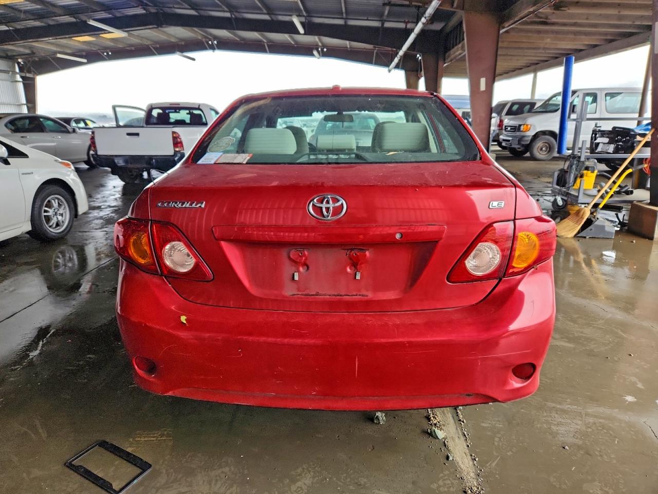 2010 TOYOTA COROLLA BASE photo 6