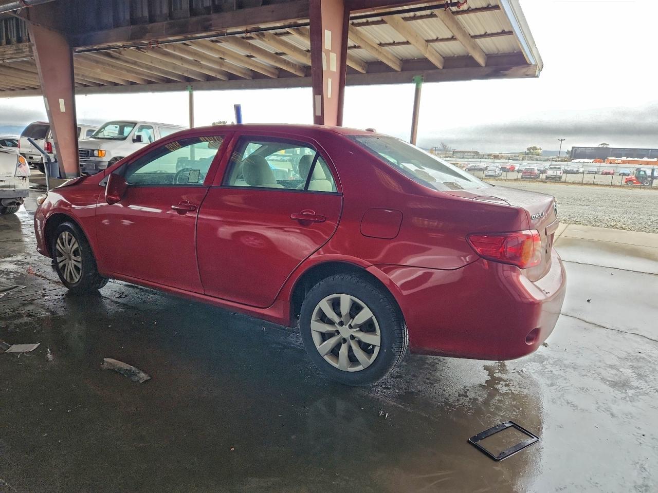 2010 TOYOTA COROLLA BASE photo 2