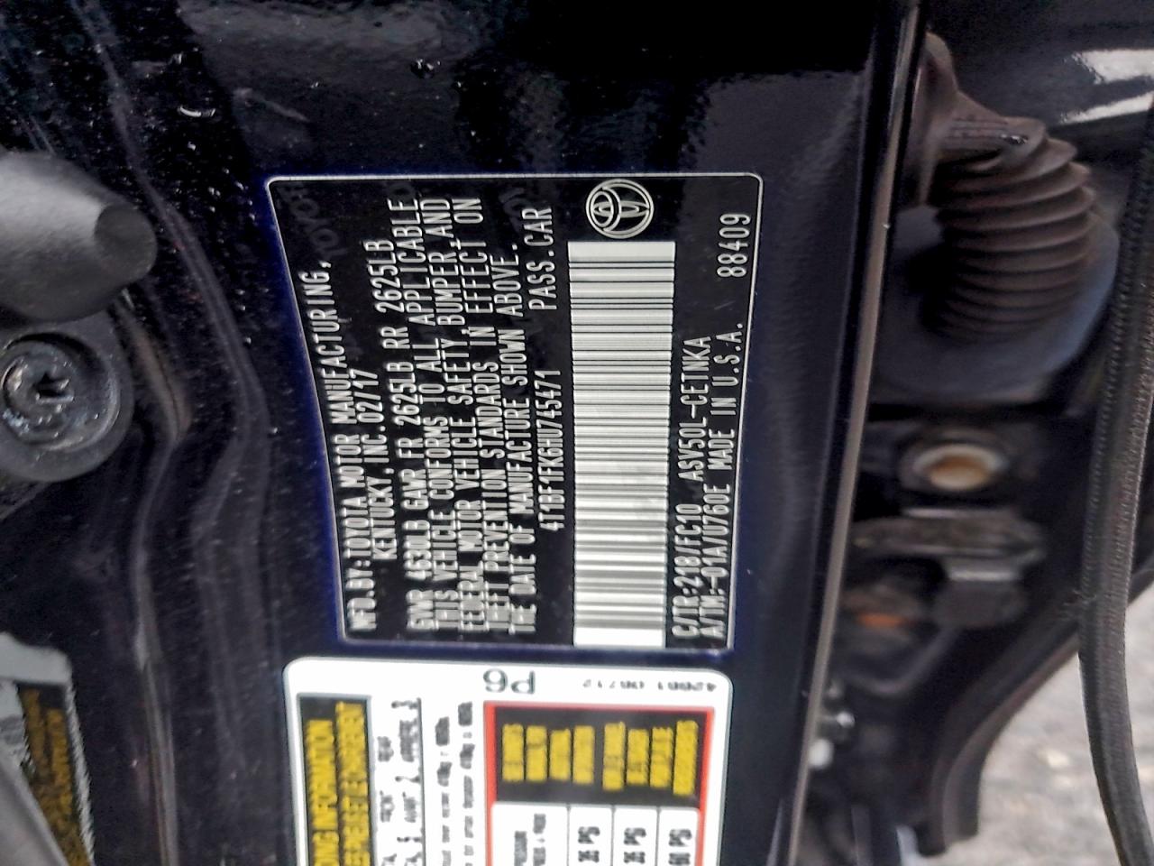 2017 TOYOTA CAMRY LE photo 12