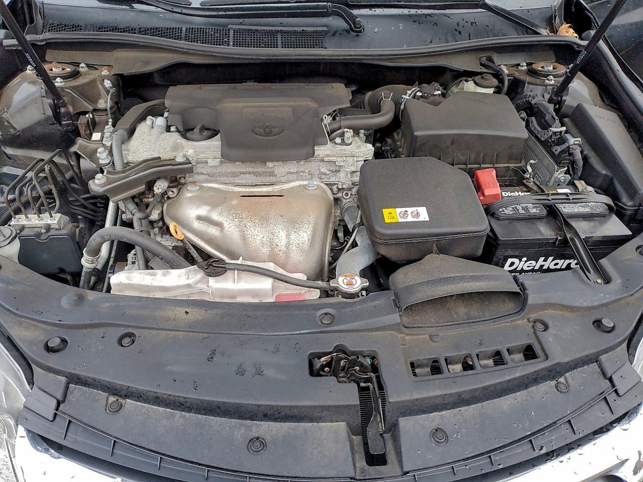 2017 TOYOTA CAMRY LE photo 11