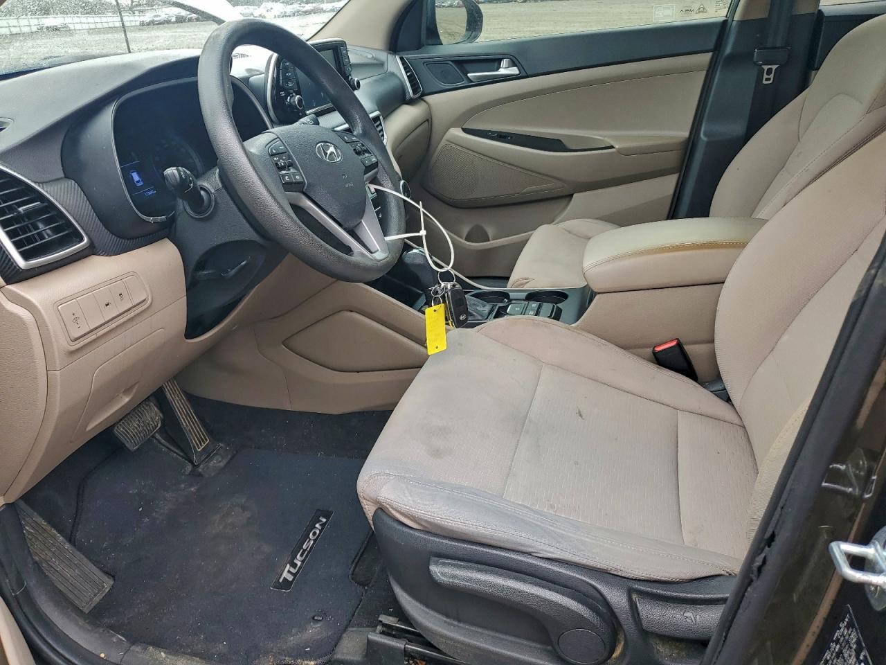 2020 HYUNDAI TUCSON SE photo 7