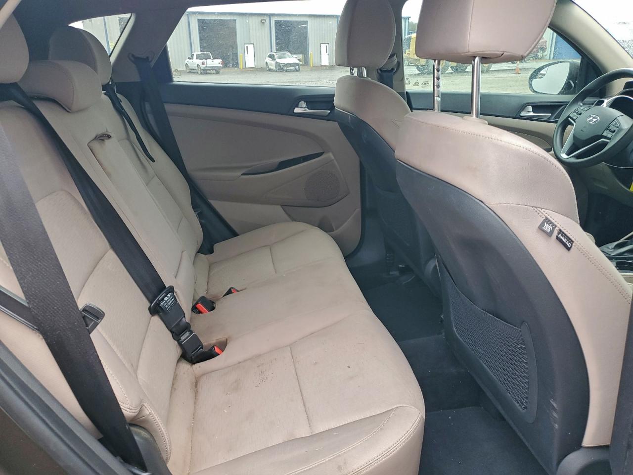 2020 HYUNDAI TUCSON SE photo 11