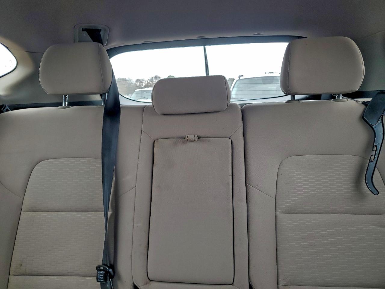 2020 HYUNDAI TUCSON SE photo 10